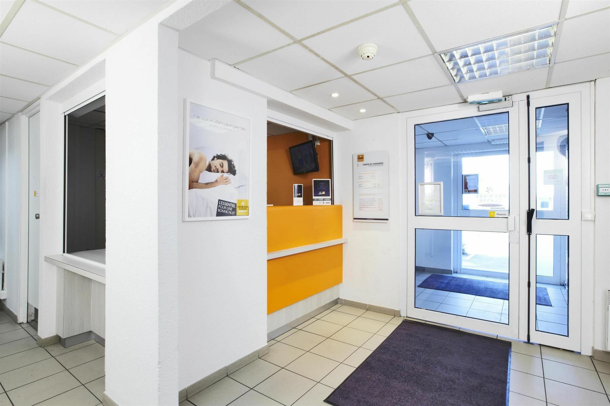 Premiere Classe Montreuil Montreuil  Dış mekan fotoğraf Reception area